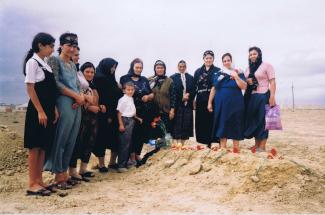 Visit at the cemetery - Mourning Ceremony (taziye) in Govsan (September 2001)