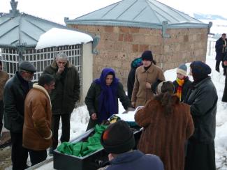 Rexbet's funeral, Alagyaz (February 2007)