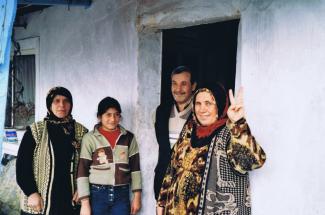 Kurdish refugees in Istanbul (February 2003)