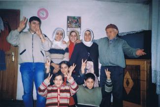 Vediha with her family