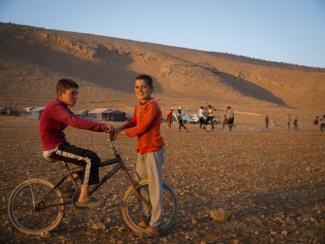 Children near Sinjar